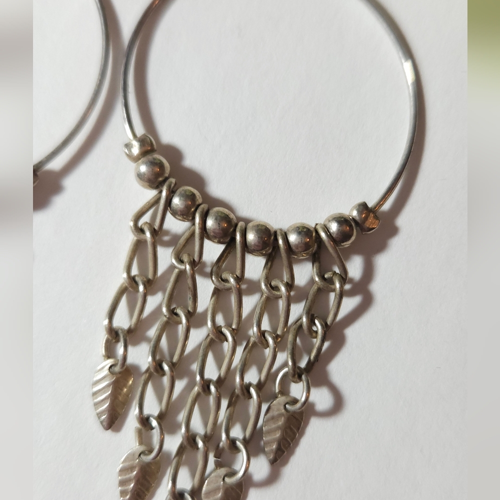 Vintage Handmade Silver Tone Leaf & Chain Hoop Dangle Earrings - Picture 3 of 8